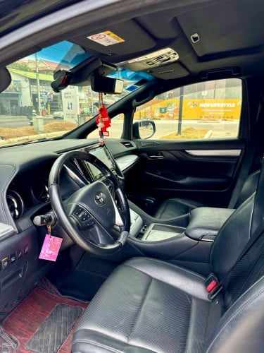 Alphard 019 V4 hybrid executive lounge