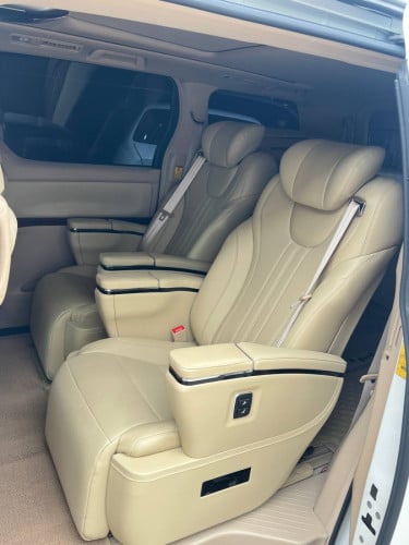 ALPHARD 2011 For Rent /出租