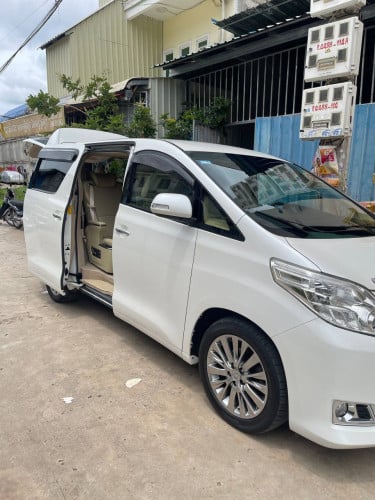ALPHARD 2012 For Rent /出租