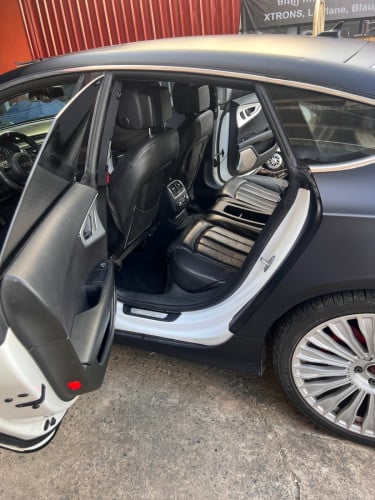 Audi 2012 Full Option