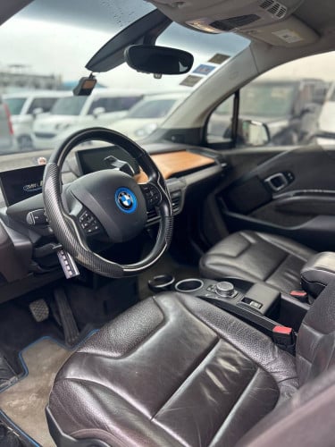 BMw i3 2015 10400$
