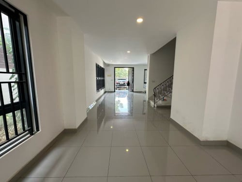 Brand new Villa in Ching Mong 271 for sale