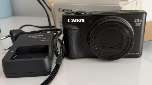 Canon SX740HS with full box ដូចថ្មី 99.99%