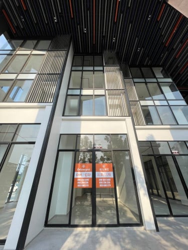 Commercial Space for Rent