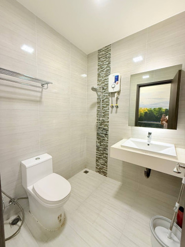 Condo for rent okide 2004