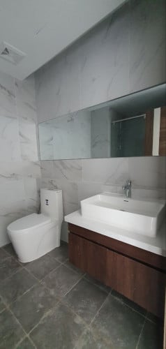 Condo resale