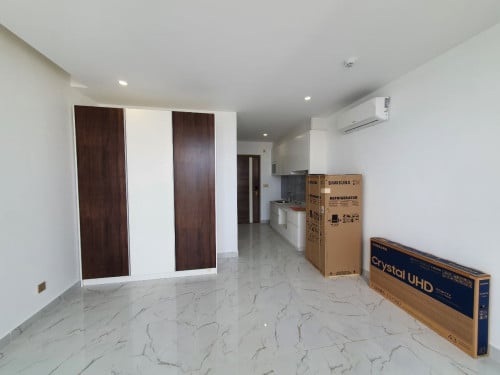 Condo resale