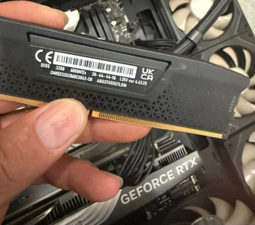 Corsair Vengeance 128G 6000hz 99% ថ្មី 880$