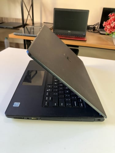 Dell Inspiron 3467 / i3-6300U/ RAM 4G / 1000GB HDD / Battery 🔋 2hour
