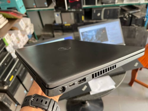 Dell Latitude 5400