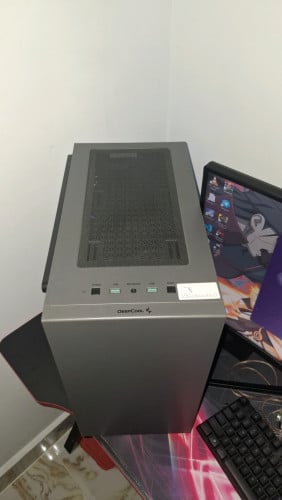 Desktop លក់ថោកដូចព្រលិត(លក់តែធុងទេ)អត់ចុះទេទទួលយកតម្លៃនិងបានចាំcallមក