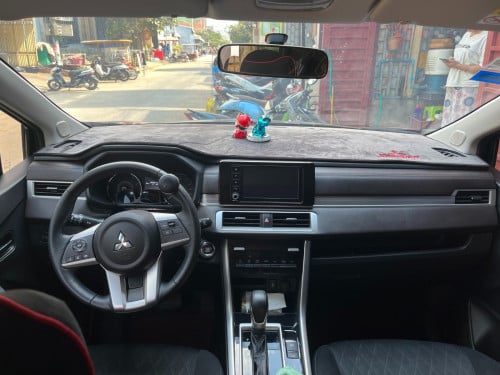 Dijual