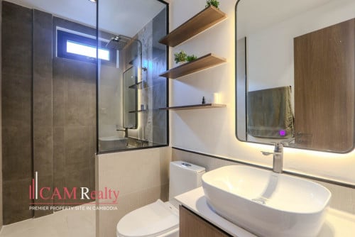 Duplex 3 Bedrooms Renovated Apartment For Rent in Daun Penh