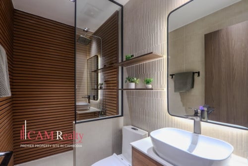 Duplex 3 Bedrooms Renovated Apartment For Rent in Daun Penh
