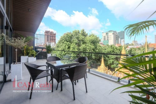 Duplex 3 Bedrooms Renovated Apartment For Rent in Daun Penh