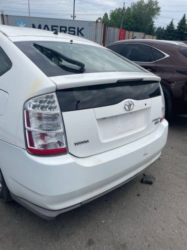 ETA- ខែ8 Prius 2007 h-full