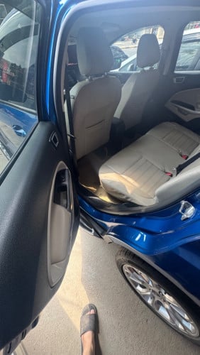 Ford Eco Sport 2019