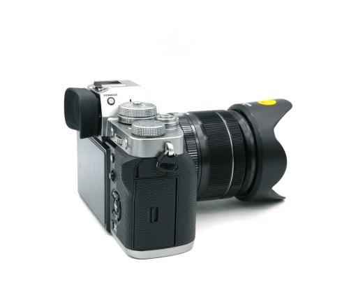 FUJIFILM X-T3 KIT XF 18-55mm F/2.8-4 R LM OIS