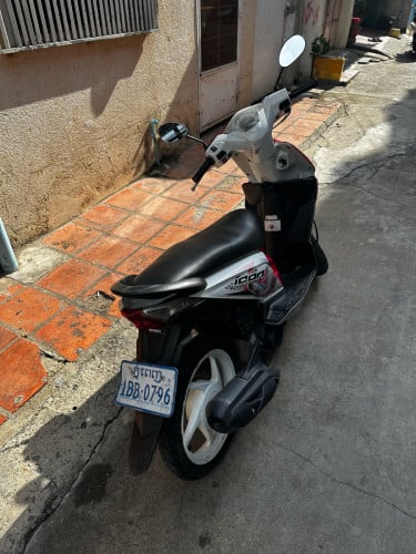 Fulltax sale 380$ + helmet