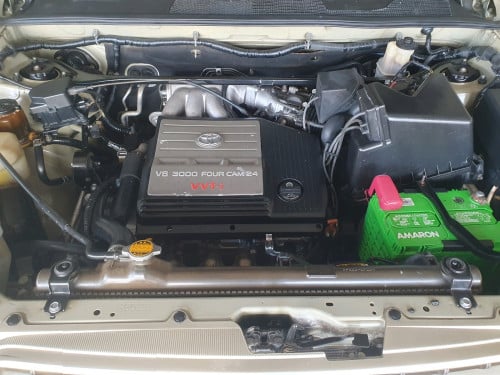 Highlander V6 2002 ប៉ុង2 ប្រភេទឡានស្អាត