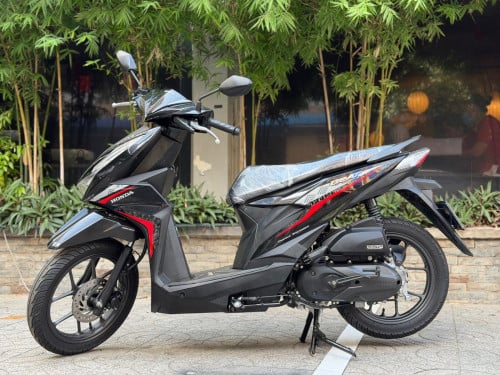 Honda Beat ឆ្នាំ2023 របស់ក្រុមហ៊ុន ម៉ូតូស្អាតខ្ចី ម៉ូតូម៉ាសុីនហាប់នែ ម៉ូតូស្អាត99%