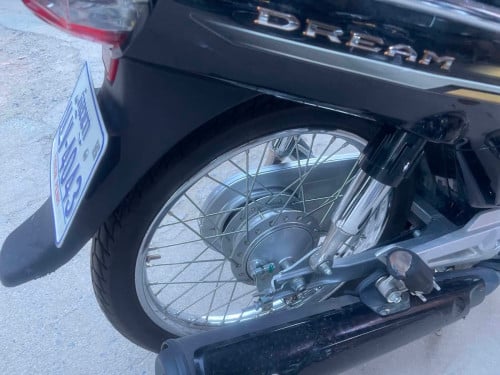 Honda Dream 025នៅស្អាតសាណុំម្ចាស់ដើមលក់1800$