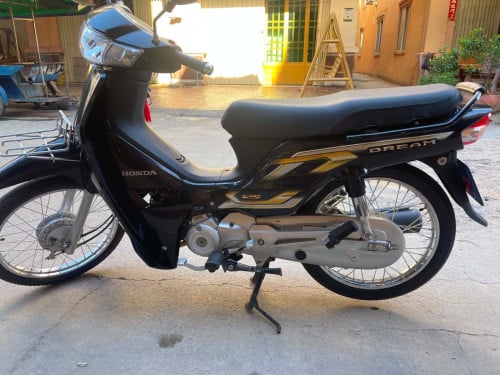 Honda Dream 026នៅស្អាតសាណុំមានកាតគ្រីត្រឹមត្រូវលក់1900$