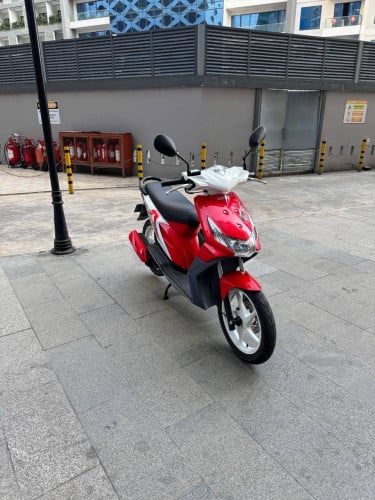 Honda icon 2012