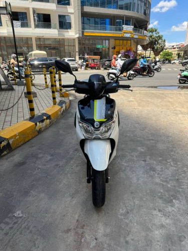 Honda moove 2015