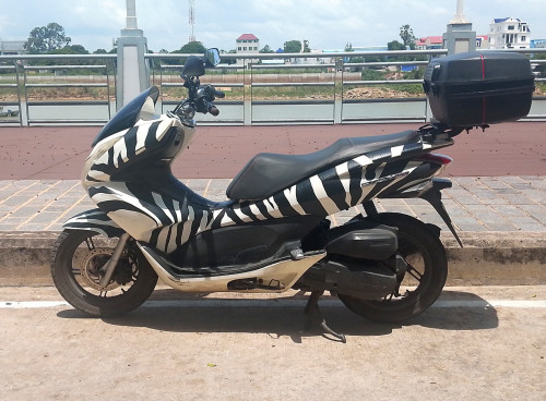 HONDA PCX 150. 2014 . Used, in good condition. Good engine. Plastic owner's card. Price: $749.