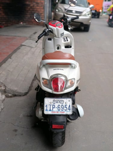 Honda Scoopy 2019