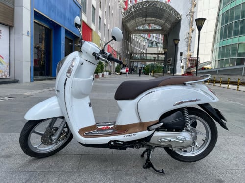 Honda Scoopyi 2015 New98%មានពន្ធកាតគ្រីស្លាកលេខ
