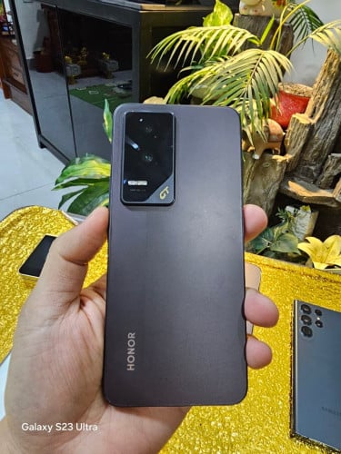 HONOR GT