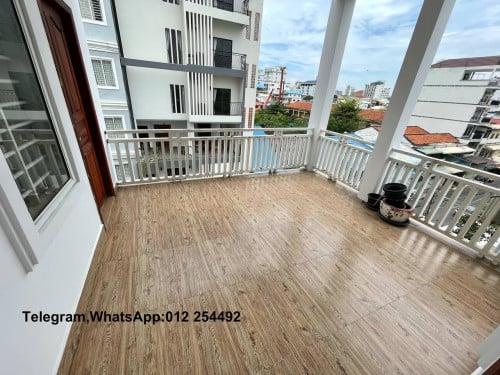 Huge Terrace Furnished Apartment for Rent