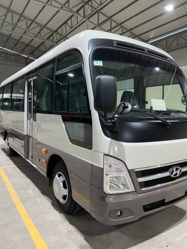 Hyundai County 28+1កៅអី