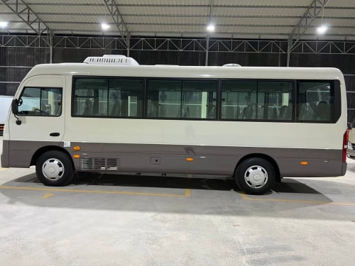 Hyundai County 28+1កៅអី