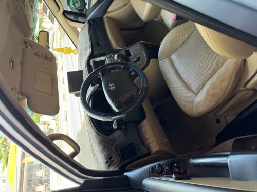 Hyundai Starex 2010 Full Option