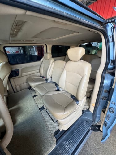 Hyundai Starex 2010 Full Option