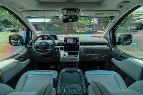 Hyundai Staria Lounge 56,400$