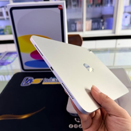 iPad A16 256gb 99% warranty 11 months