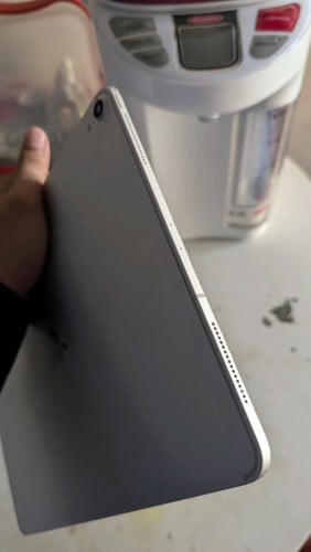 ipad pro 12.9inch 2018 64G refresh rate 120hz ស្អាត 99.99%