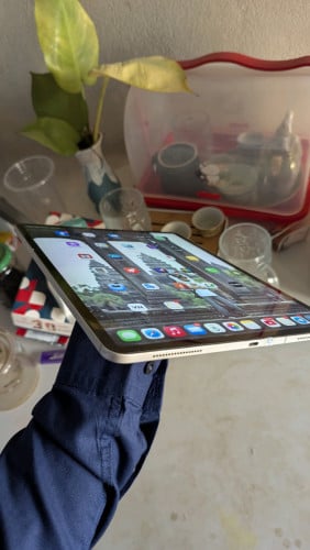ipad pro 12.9inch 2018 64G refresh rate 120hz ស្អាត 99.99%