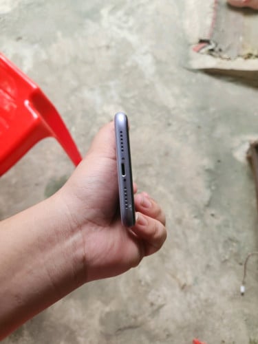 iPhone 11 64G អត់ស្កេន