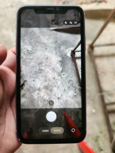 iPhone 11 64G អត់ស្កេន