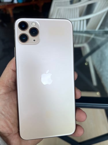 iPhone 11 Pro Max 64 ស្គេន