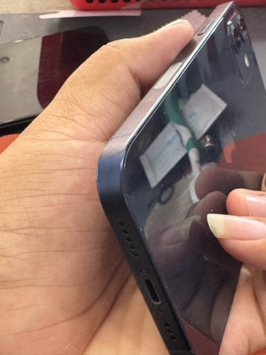 Iphone 12 សុិន