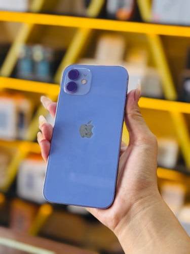 iPhone 12