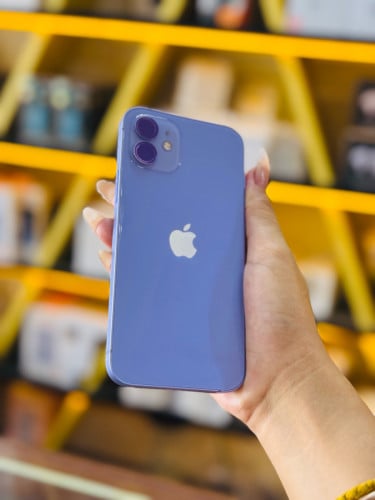 iPhone 12