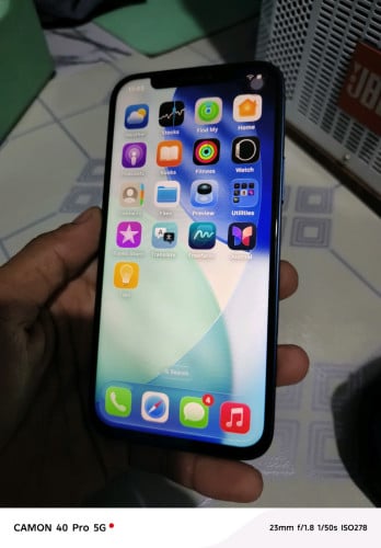 IPhone 12 Memory 64G LL/A ចង់លក់