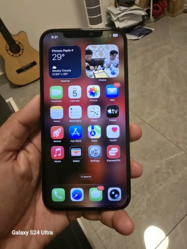 Iphone 12 pro max sim2 នៅស្អាតទាំងអស់ 275$